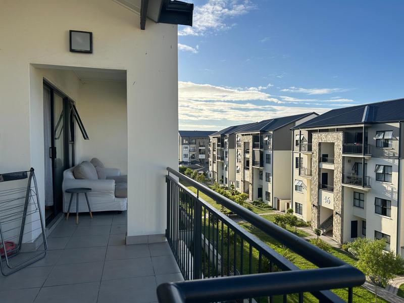 1 Bedroom Property for Sale in Sandown Western Cape